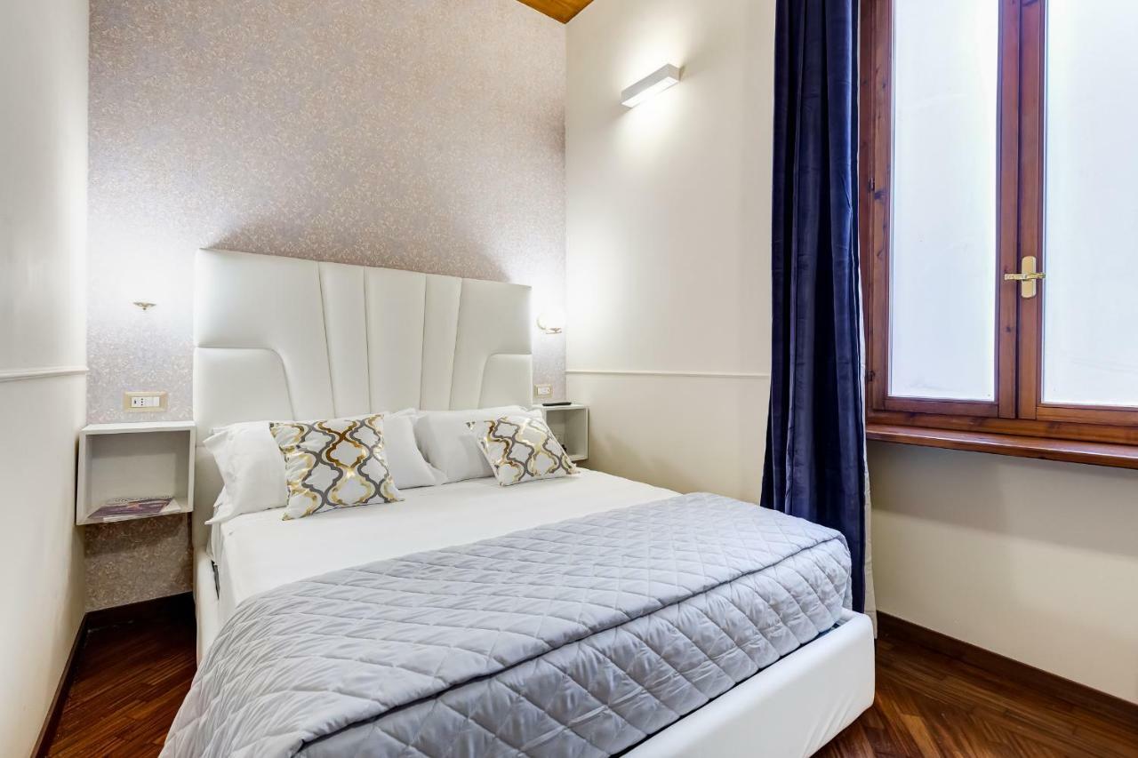 Pensión Trevi Private By Premium Collection 2*
